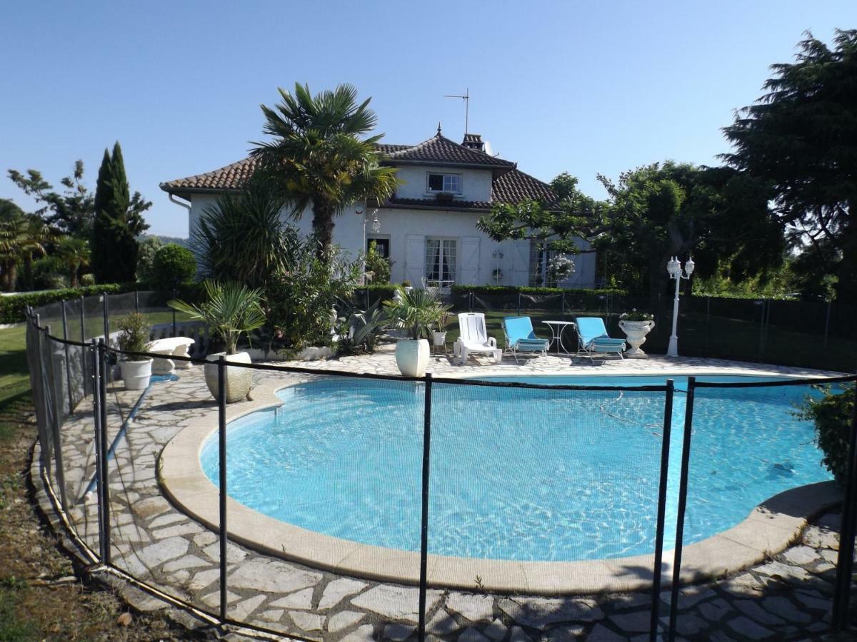 Chambre D'Hotes Bleue Saint-Nicolas-de-la-Grave Екстер'єр фото