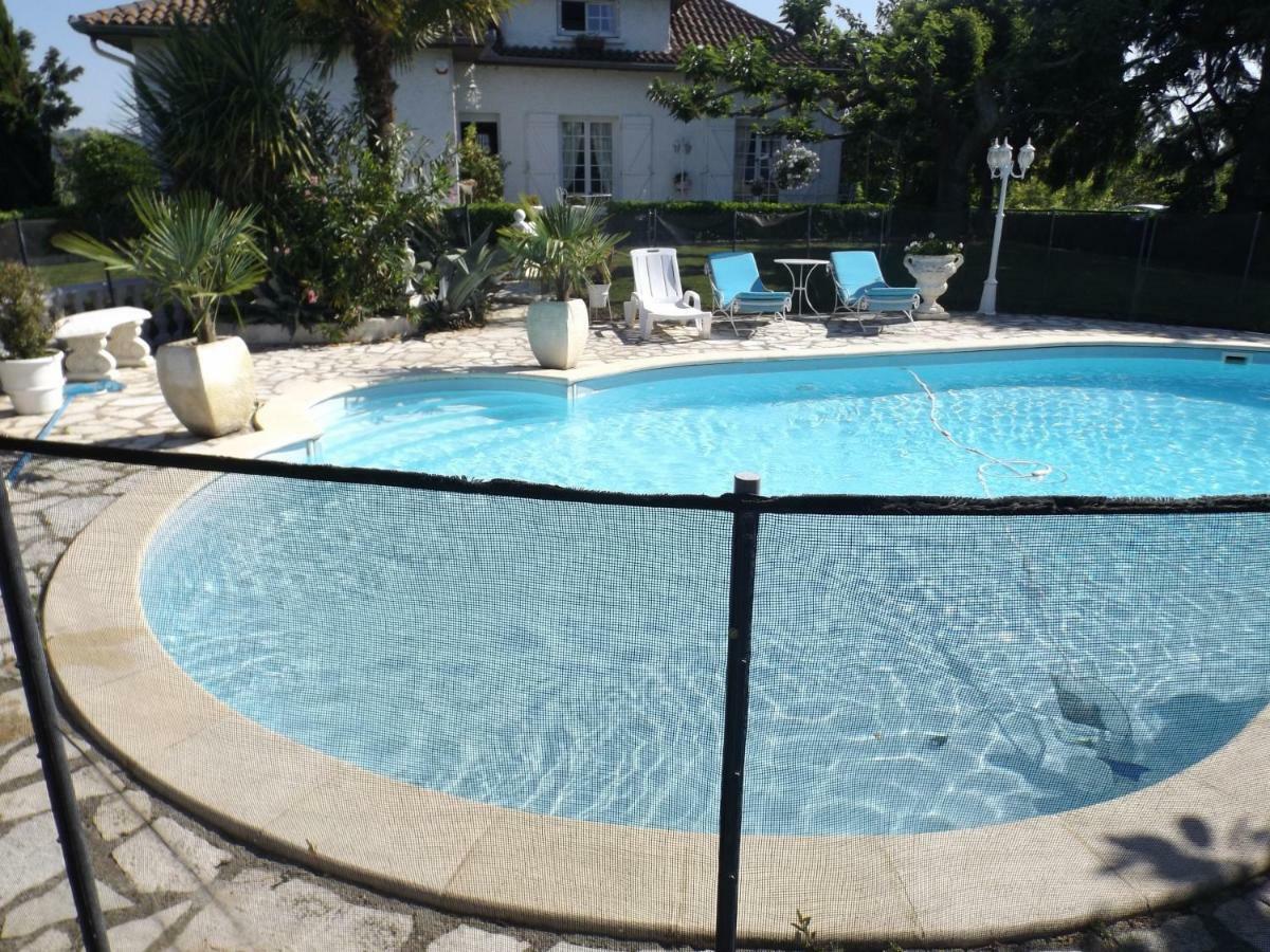 Chambre D'Hotes Bleue Saint-Nicolas-de-la-Grave Екстер'єр фото